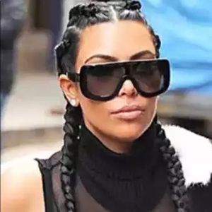 New 😎 Oversized sunglasses